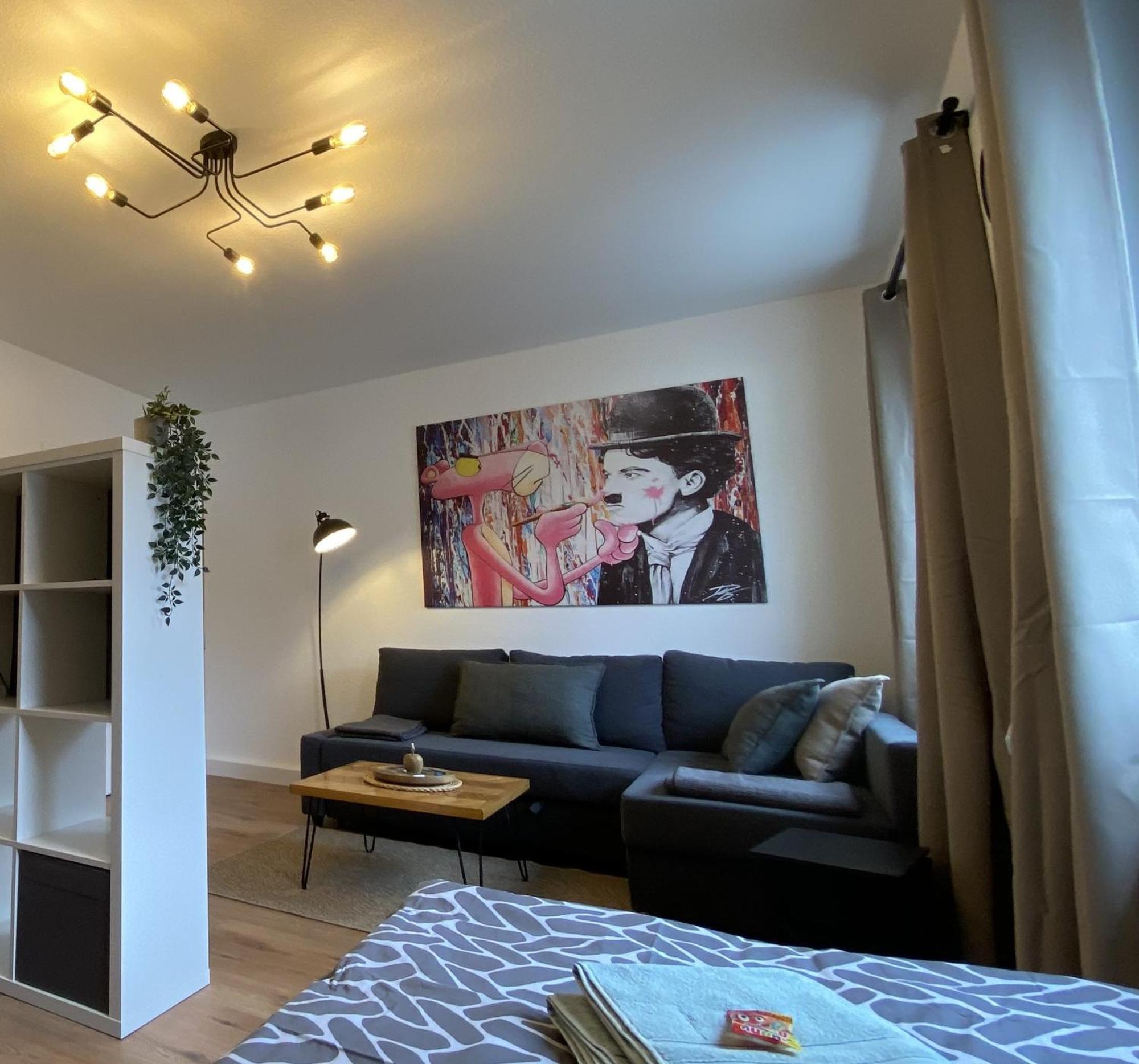 Charlie , Solingen Mitte, Ferien/Messe Wohnung Fuer Bis Zu 5 Personen Esterno foto